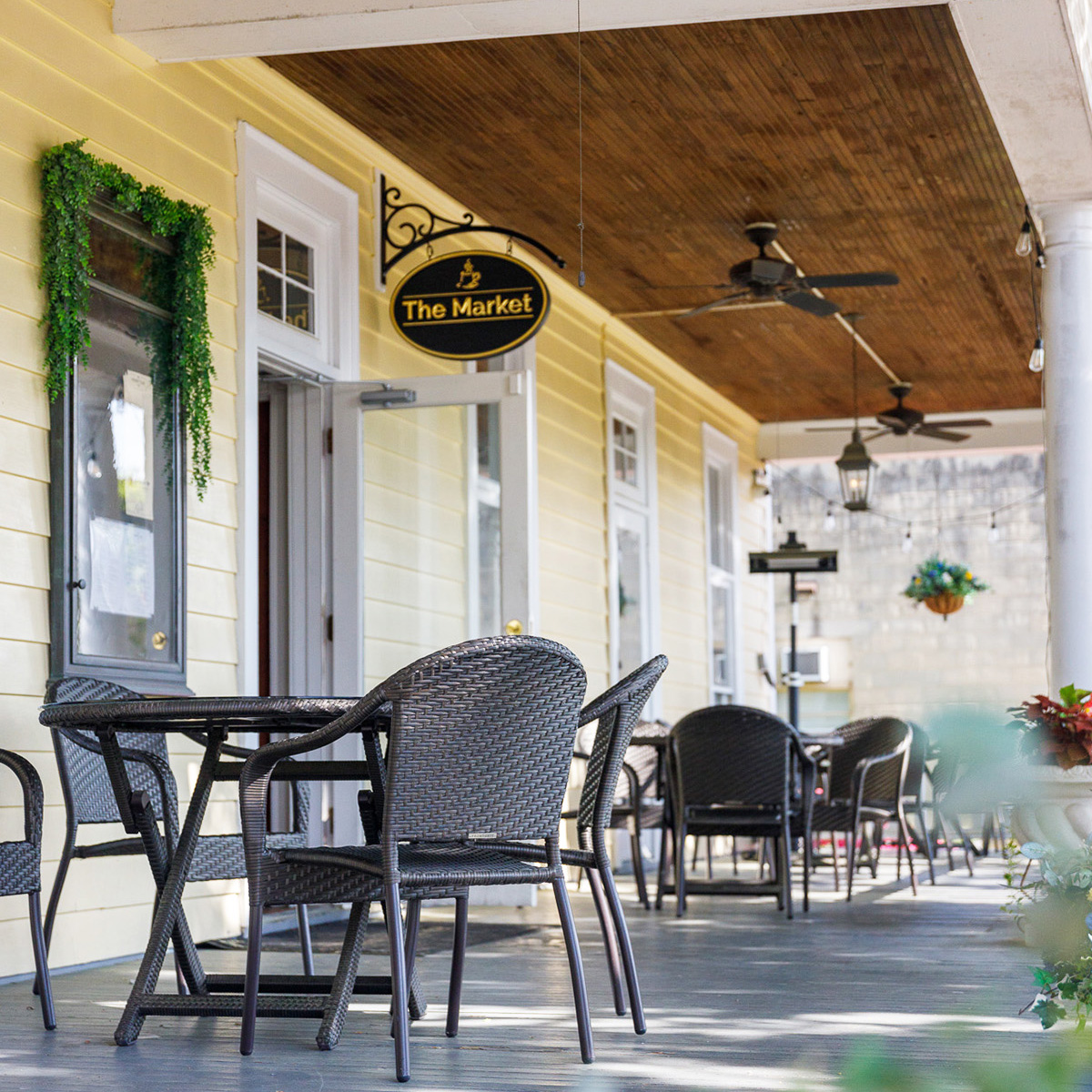 the-market-exterior-sq