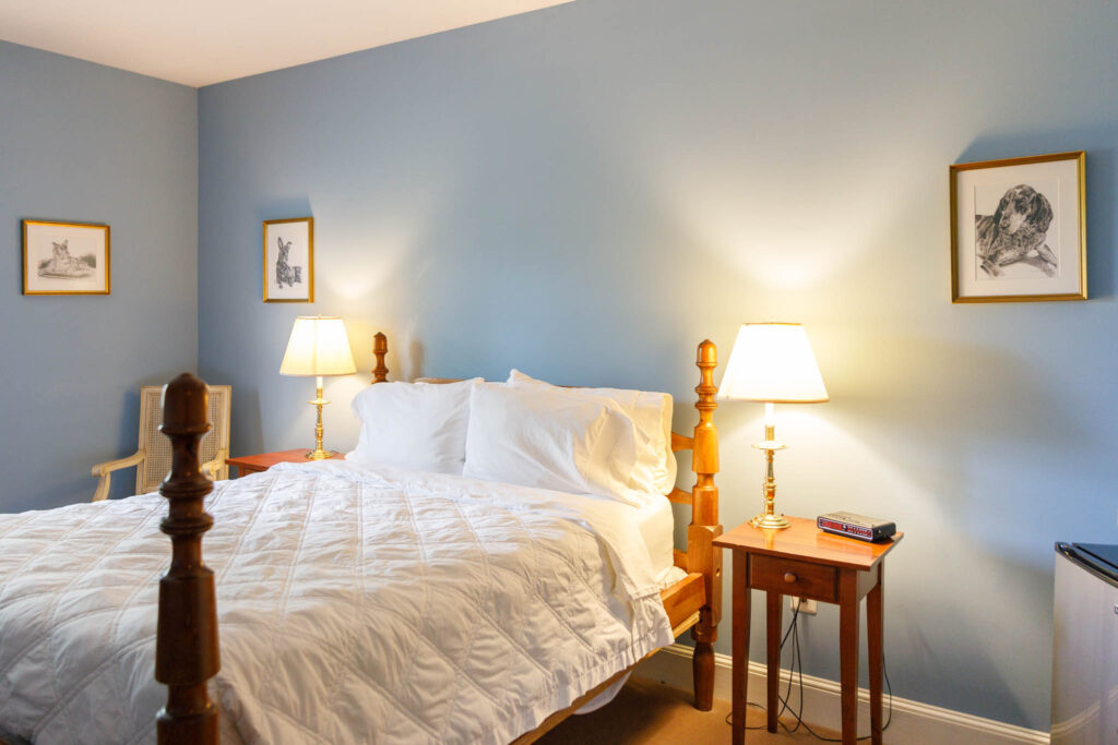 Stay – Cozy rooms offered by The Henry Clay Inn